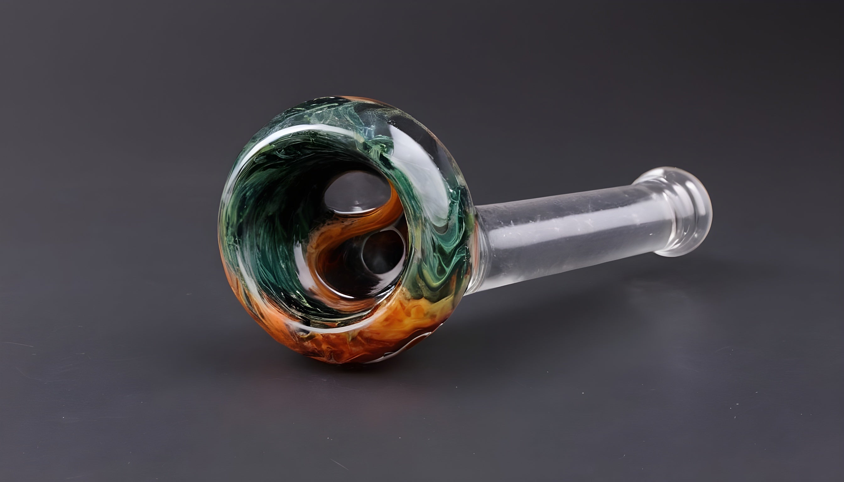 Tips on Cleaning and Maintaining Glass Smoke Pieces
