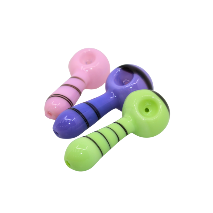 Monochrome Accent Pastel Pipe