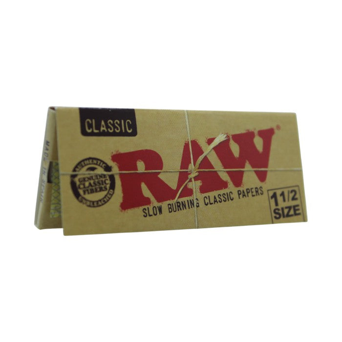 CLASSIC RAW SLOW BURNING PAPERS 1 1/2 SIZE