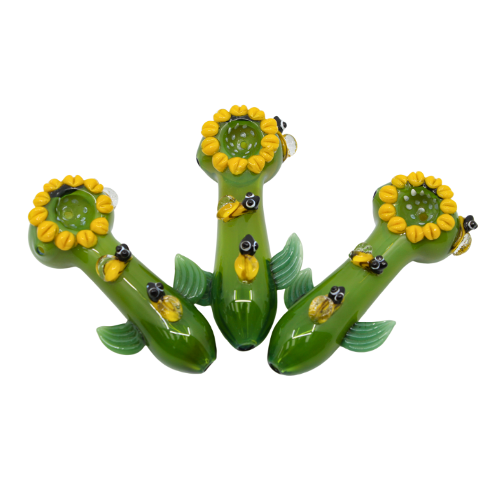 Green Bloom & Bee Artisan Pipe